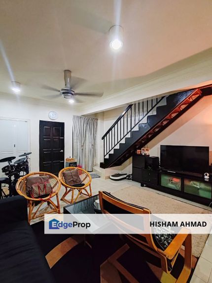 Rumah Cantik !! Full reno !! Saujana Impian !! 460k !!, Selangor, Kajang