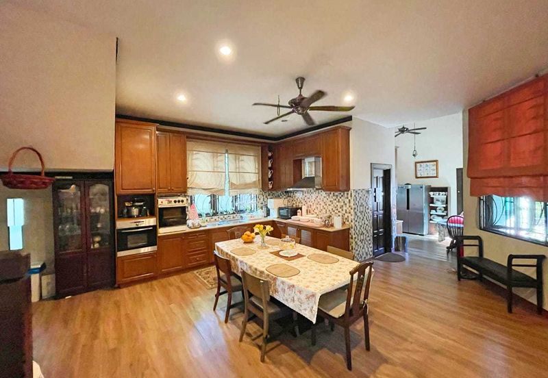 Seksyen 6, Kota Damansara