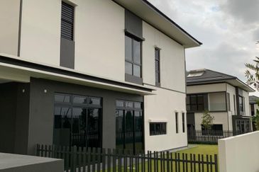 Dremien @ Eco Ardence