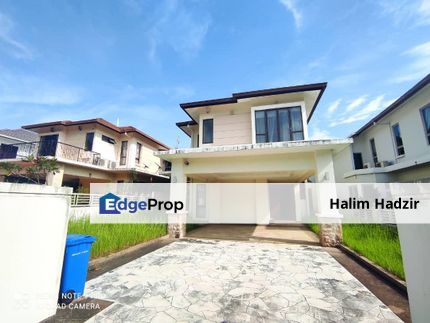 FREEHOLD GOOD PRICE PRIME LOCATION RENOVATED Double Storey Bungalow House Kota Kemuning Hills Shah Alam Selangor, Selangor, Shah Alam