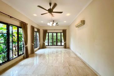 2 Storey Corner Lot Bungalow Ara Damansara Selangor for Sale 