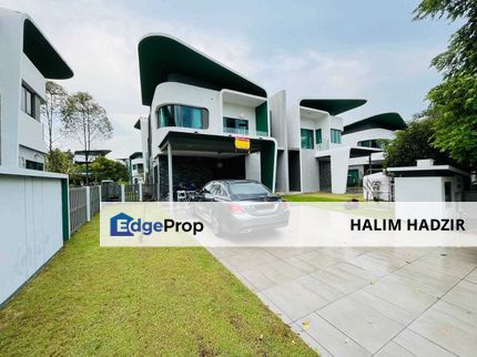  2 STOREY SEMI-DETACHED HOUSE LEPIRONIA EAST GARDEN, CYBERJAYA., Selangor, Cyberjaya