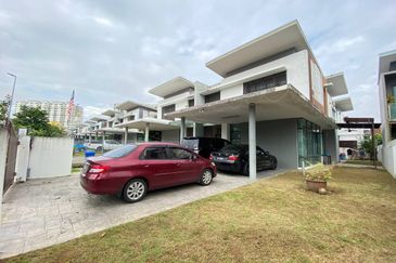 Garden Villa, Seksyen 7