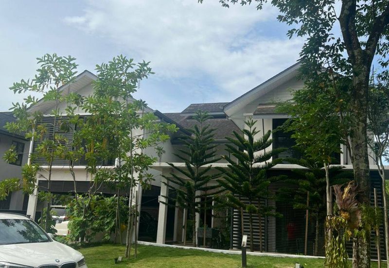 2storey End Lot D'Puncak Bungalow Bukit Jelutong, Shah Alam