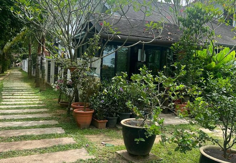 2storey End Lot D'Puncak Bungalow Bukit Jelutong, Shah Alam