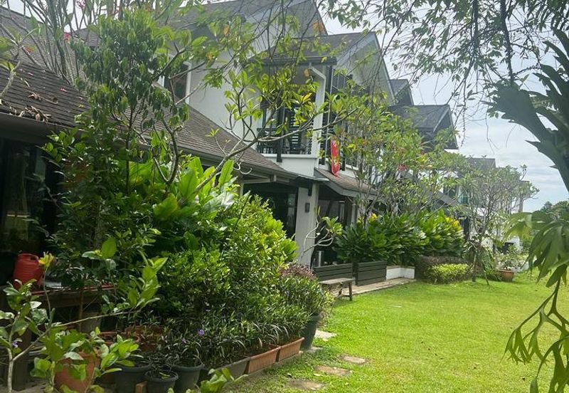 2storey End Lot D'Puncak Bungalow Bukit Jelutong, Shah Alam