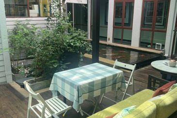 2storey End Lot D'Puncak Bungalow Bukit Jelutong, Shah Alam