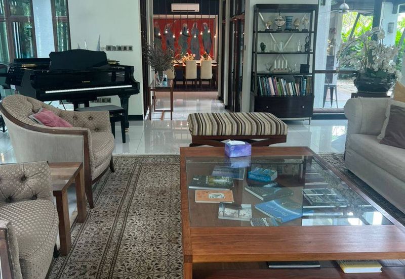 2storey End Lot D'Puncak Bungalow Bukit Jelutong, Shah Alam