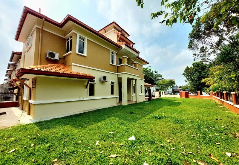 Corner Lot Double Storey Superlink House Jalan Birai, Bukit Jelutong