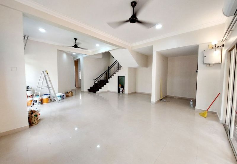 Corner Lot Double Storey Superlink House Jalan Birai, Bukit Jelutong