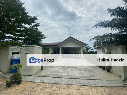 3 Storey Bungalow House in Kayangan Height Sek U9 , Selangor, Shah Alam