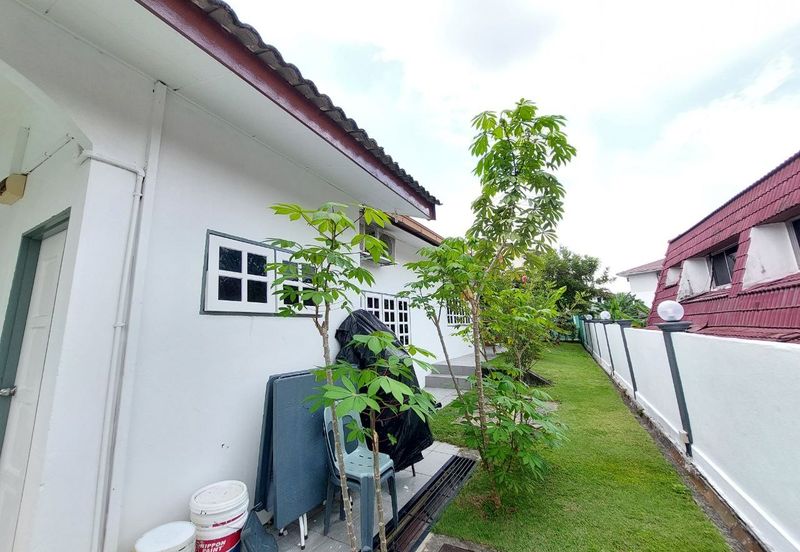 Seksyen 33, Shah Alam