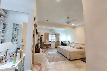 Seksyen 33, Shah Alam