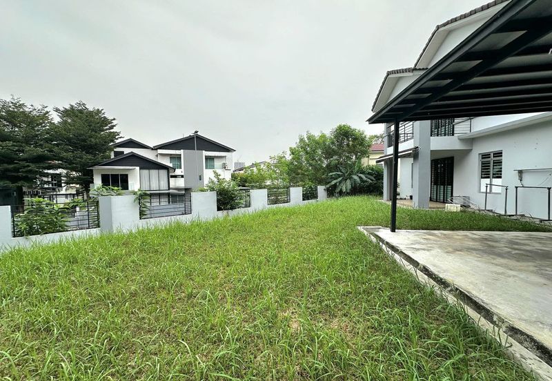 Seksyen 11, Kota Damansara