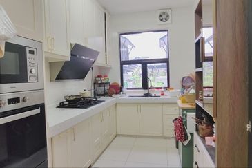 Hevea Elmina Gardens