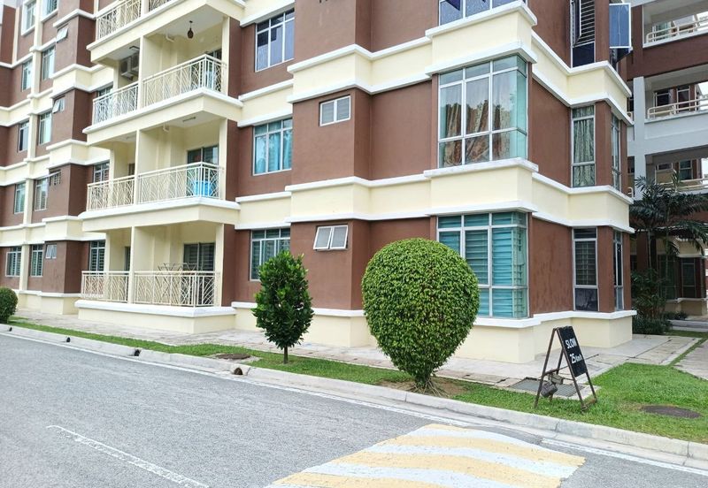 Unipark Condominium