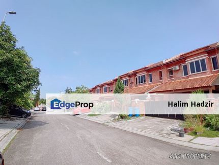 DOUBLE STOREY ALAM BUDIMAN SEKSYEN U10 SHAH ALAM, Selangor, Shah Alam