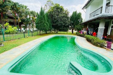 Perdana Lakeview East