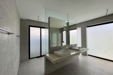 Residency, Kota Damansara