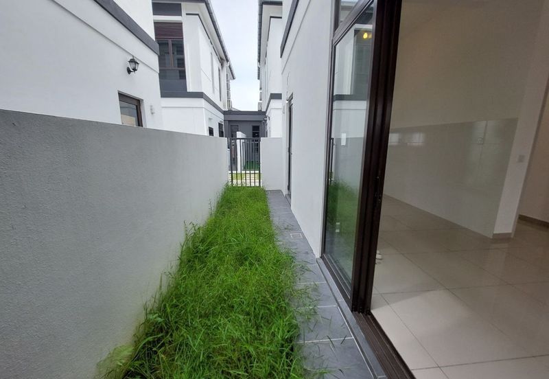 Regent Garden  @ Eco Grandeur