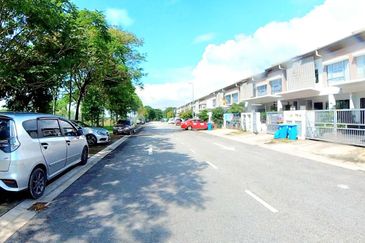 Penduline @ Bandar Rimbayu