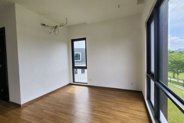 Sunway Lenang Heights