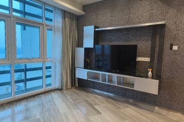 Pinetree, Puteri Harbour