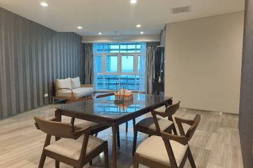 Pinetree, Puteri Harbour