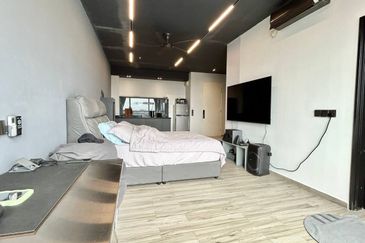 Dedaun Hijau (Greenfield Regency)