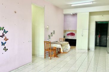 Indah Court Apartment