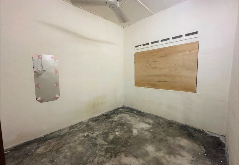 Taman Maju Jaya, Ulu Tiram