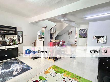 Taman Universiti/ 2 Storey House/ For Sale, Johor, Skudai