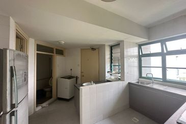 The Straits View, Bandar Baru Permas Jaya