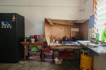 Flat Taman Plentong Utama