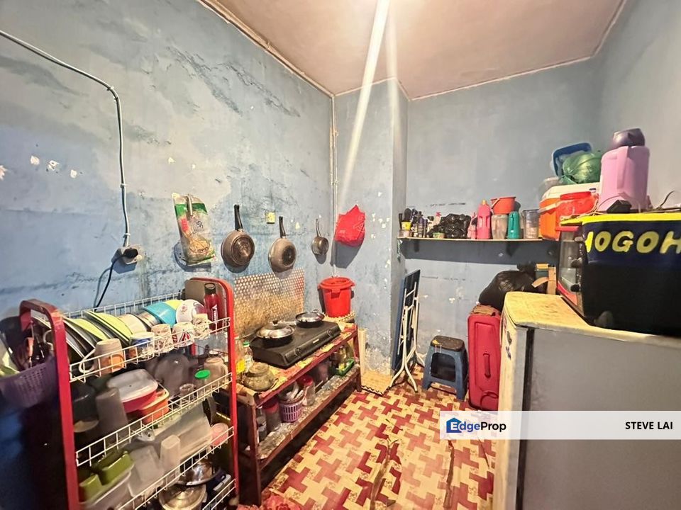 Megah Ria/ Medium Cost Flat/ For Sale, Johor, Masai