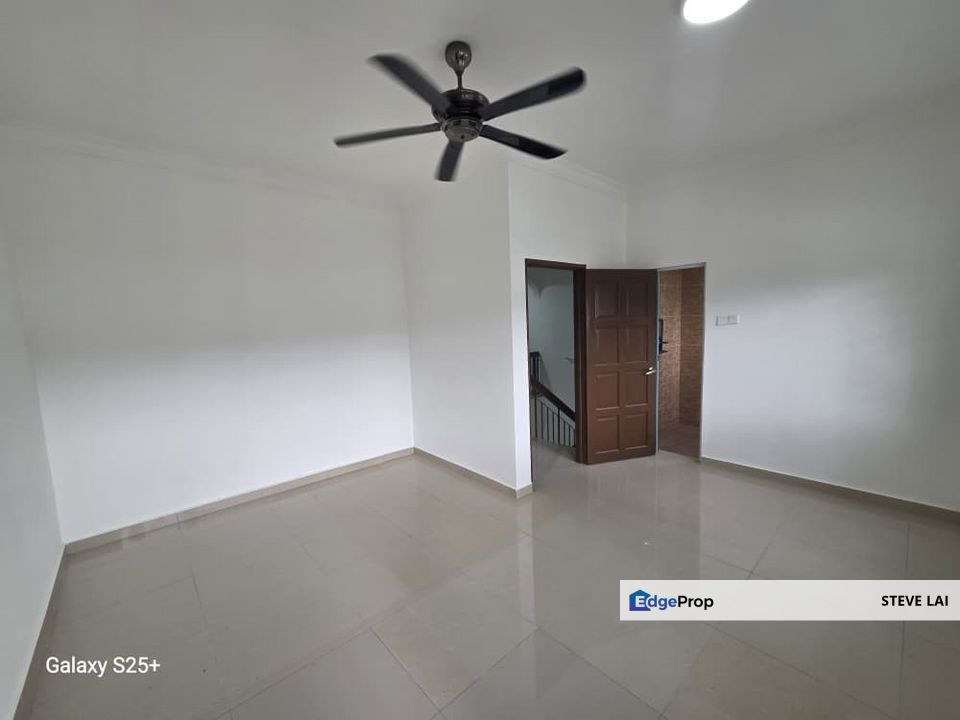 Selesa Jaya/ 2 Storey House/ For Sale, Johor, Skudai