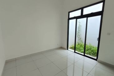 Honeydale Residence @ Taman Impian Emas