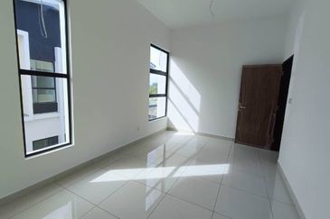 Honeydale Residence @ Taman Impian Emas
