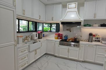 Isola Villa @ Senibong Cove