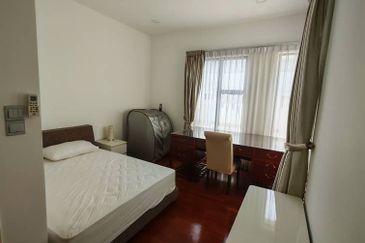 The Canal Garden South, Horizon Hills