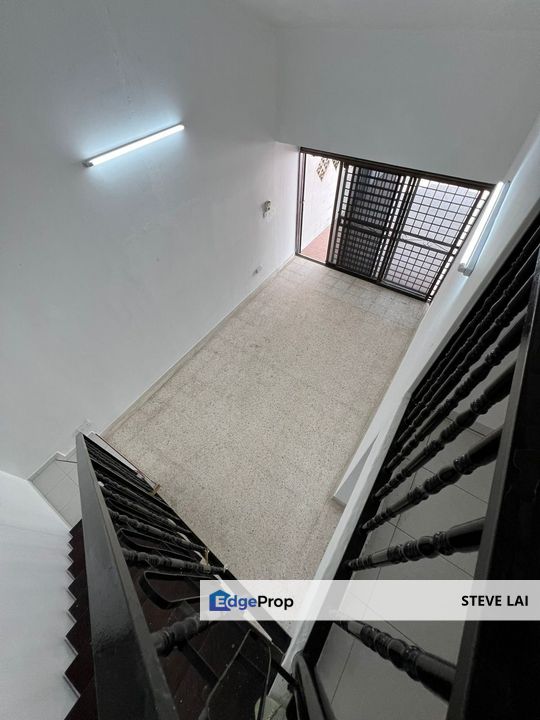 Taman Perling/ Corner House/ For Sale, Johor, Johor Bahru