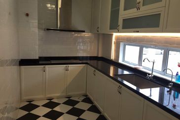 Taman Austin Heights