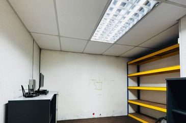 Kawasan Perindustrian Mount Austin