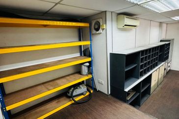 Kawasan Perindustrian Mount Austin