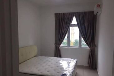 Meridin Bayvue Apartment