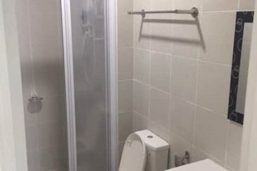 Meridin Bayvue Apartment