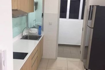 Meridin Bayvue Apartment