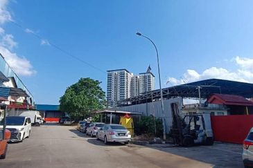 Taman Perindustrian Desa Plentong