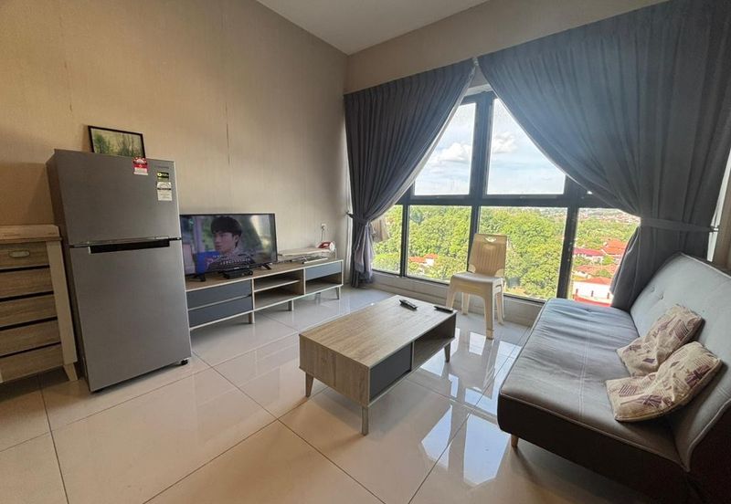 Baypoint @ Country Garden Danga Bay