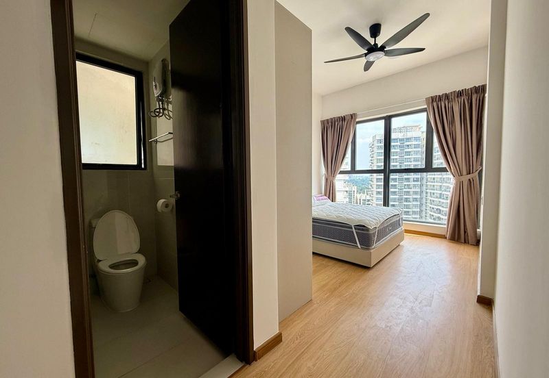 Kings Bay Country Garden @Danga Bay